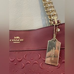 COACH ORIGINAL SIGNATURE SHOULDER BAG (F1981-F49336) 
 Burgundy- New without tag